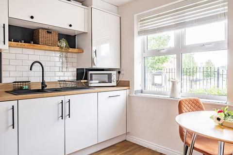 27 Arena Close, Andover, SP11 6YD