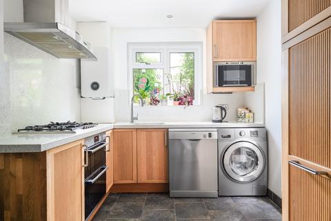 undefined, Thames Street, Walton-on-Thames, KT12