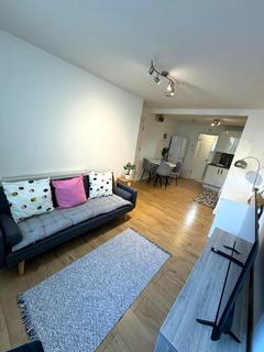 1 bedroom flat to rent, Caedmon Road, London N7