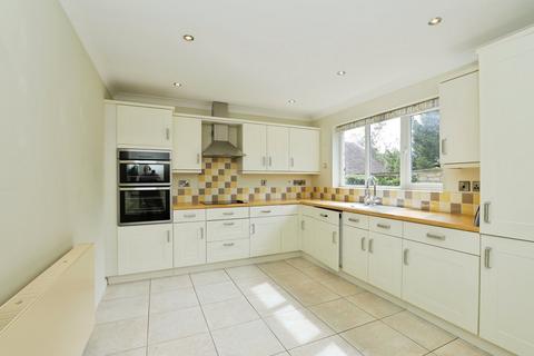 undefined, Torkington Gardens, Stamford PE9