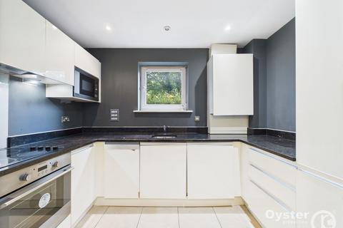2 bedroom apartment to rent, Peacock Close, Hay House, NW7