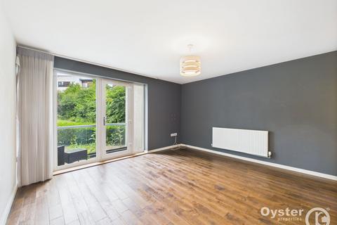 2 bedroom apartment to rent, Peacock Close, Hay House, NW7