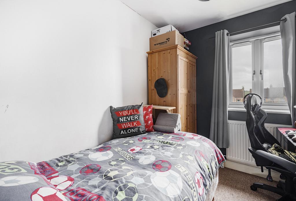 1296140-18-682af3...