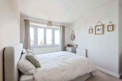 61 Goodison Crescent, Sheffield, S6 5HU