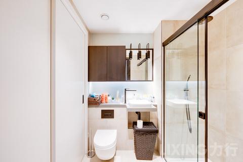 Studio for sale, Keybridge House, Vauxhall, SW8 1DF