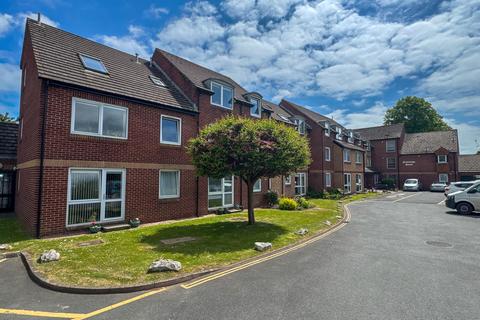 1 bedroom flat for sale, Salisbury Road, Newton Abbot TQ12