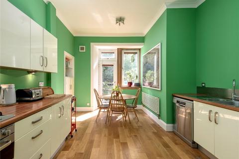 290 Easter Road, Edinburgh, EH6 8JU