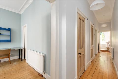 290 Easter Road, Edinburgh, EH6 8JU
