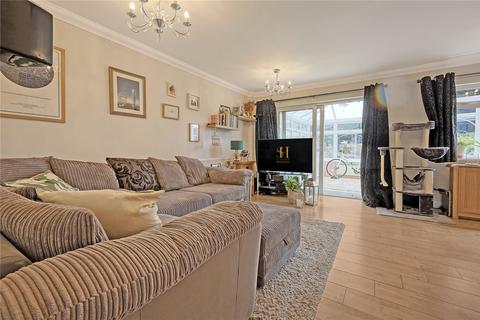3 bedroom house for sale, Queens Road, Basildon, Essex, SS15
