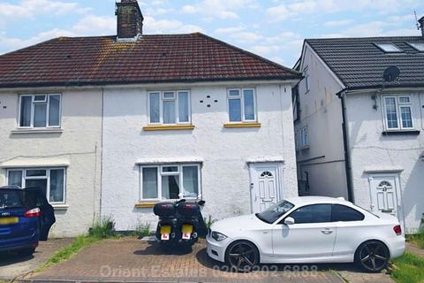 3 bedroom semi-detached house for sale, Sturgess Avenue, Hendon