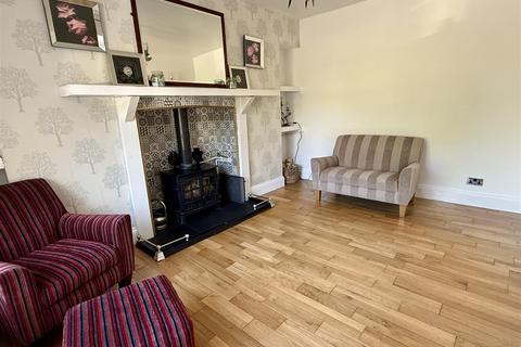 3 bedroom detached house for sale, Heol Bryngwili, Cross Hands, Llanelli