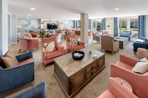 2 bedroom retirement property for sale, Apartment 32,Twelve Acres Place, Chichester