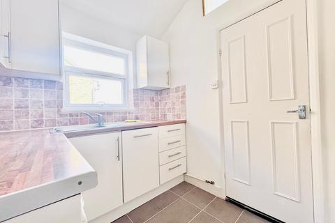 12 Alberta Road, Enfield, EN1 1JB