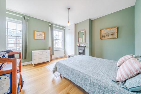 2 bedroom flat for sale, Freedom Street, London, SW11