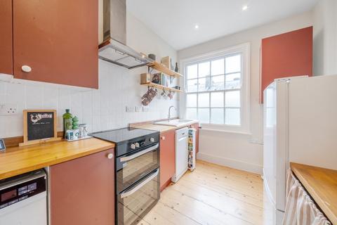 2 bedroom flat for sale, Freedom Street, London, SW11
