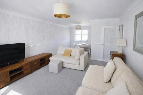 3 bedroom flat for sale, Rothley Close, Newcastle upon Tyne, NE3