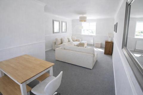 3 bedroom flat for sale, Rothley Close, Newcastle upon Tyne, NE3