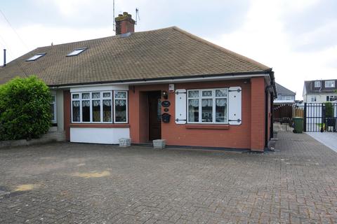 3 bedroom semi-detached house for sale, St. Albans Avenue, Upminster RM14