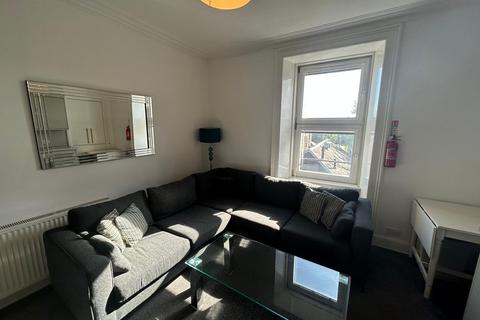 3 bedroom flat for sale, 7 (2F2) Ellen Street, Dundee, DD1
