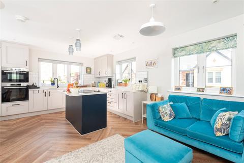 4 bedroom detached house for sale, Keeves Avenue, Hanslope, Milton Keynes, Buckinghamshire, MK19