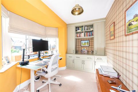 4 bedroom detached house for sale, Keeves Avenue, Hanslope, Milton Keynes, Buckinghamshire, MK19