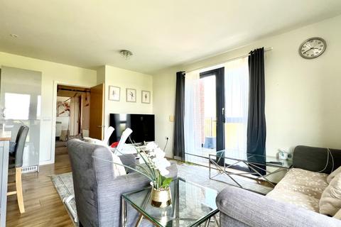 2 bedroom apartment for sale, Daubenton House, Havelock Road, Southall, Greater London, UB2
