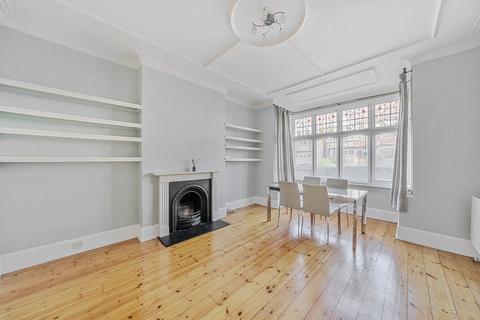 96 Wyatt Park Road, London, SW2 3TP