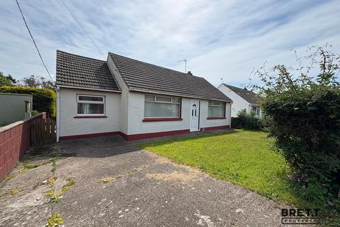 2 bedroom detached bungalow for sale, Burgage Green Road, St. Ishmaels, Haverfordwest, Pembrokeshire. SA62 3ST