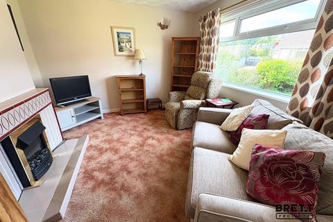 2 bedroom detached bungalow for sale, Burgage Green Road, St. Ishmaels, Haverfordwest, Pembrokeshire. SA62 3ST