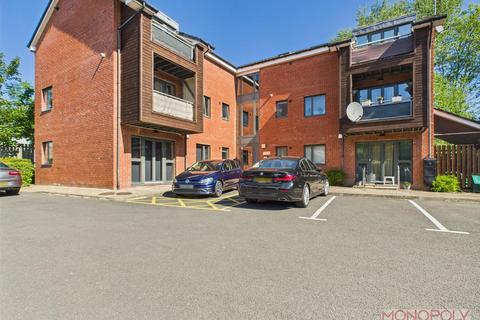 8 Bentley Place, Wrexham, LL13 8DQ