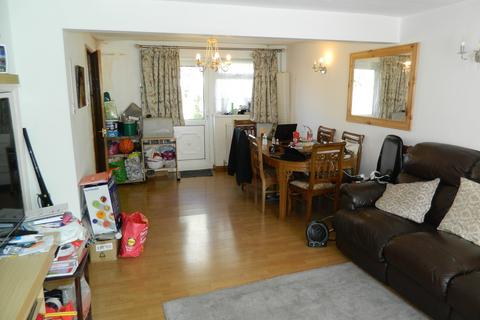 4 bedroom semi-detached house for sale, Mallard Drive, Cippenham SL1