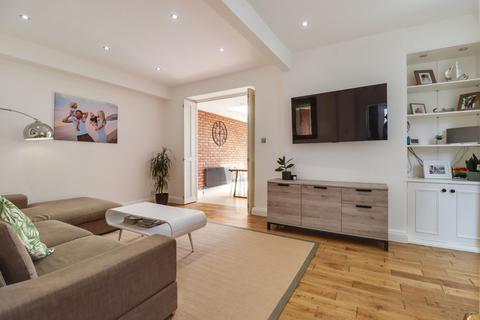 79 Hare Lane, Claygate, Esher, KT10 0QX