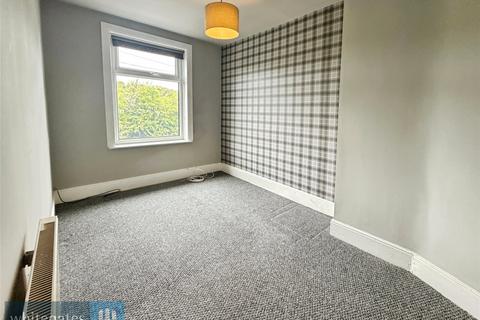 28 Fountain Square, Darton, Barnsley, S75 5HY