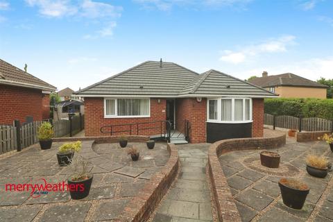 13 Chiltern Walk, Barnsley, S75 2HJ