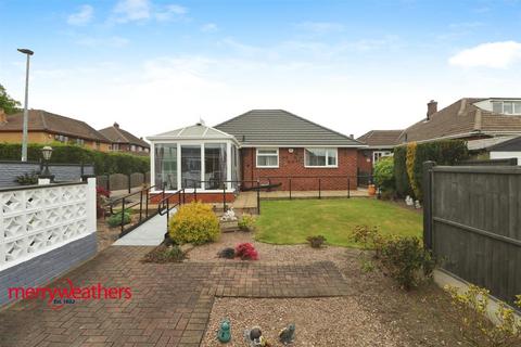 13 Chiltern Walk, Barnsley, S75 2HJ