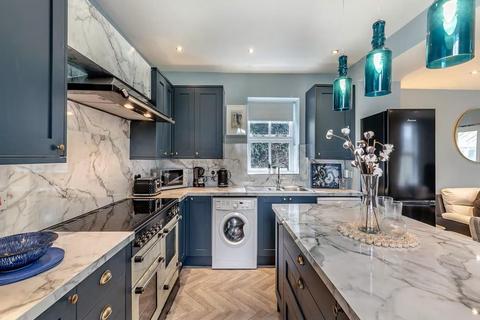 undefined, Rock Terrace, Bakewell