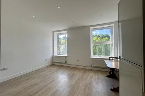 2 bedroom flat for sale, 10 Wentworth House, 25 Burrell Road, Ipswich, Suffolk IP2 8AH