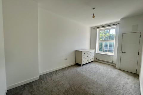 2 bedroom flat for sale, 10 Wentworth House, 25 Burrell Road, Ipswich, Suffolk IP2 8AH