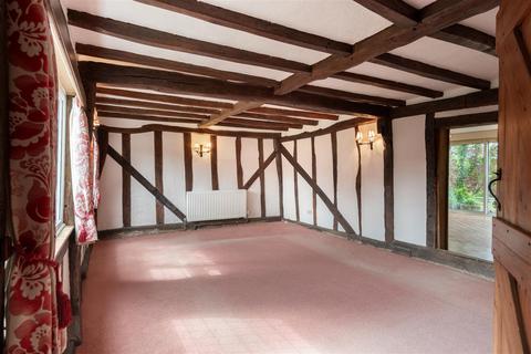 undefined, Rickling Green