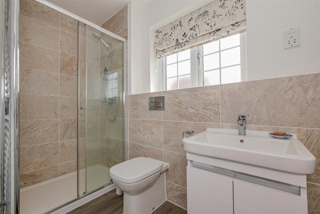 En-Suite (1)