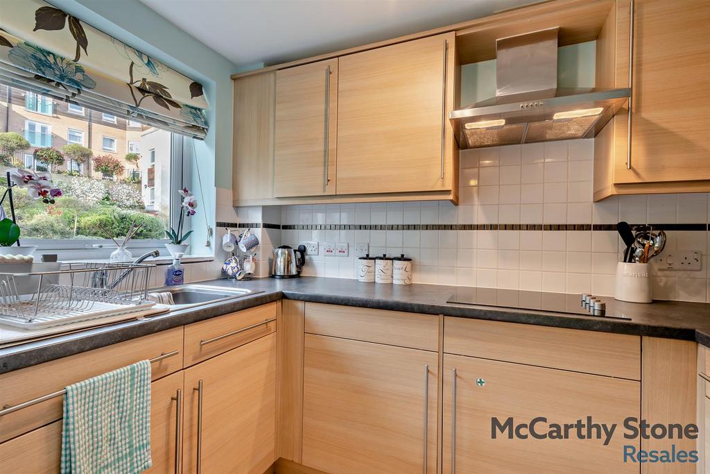 8643319-interior01-800.jpg