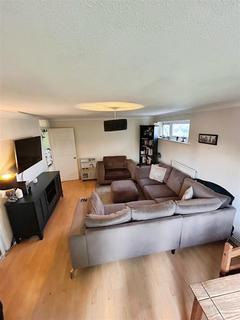 6 Aragon Close, Hemel Hempstead, HP2 7LG