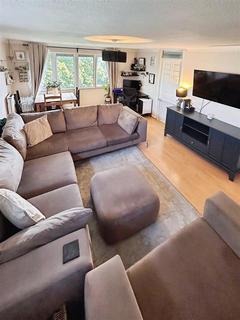 6 Aragon Close, Hemel Hempstead, HP2 7LG