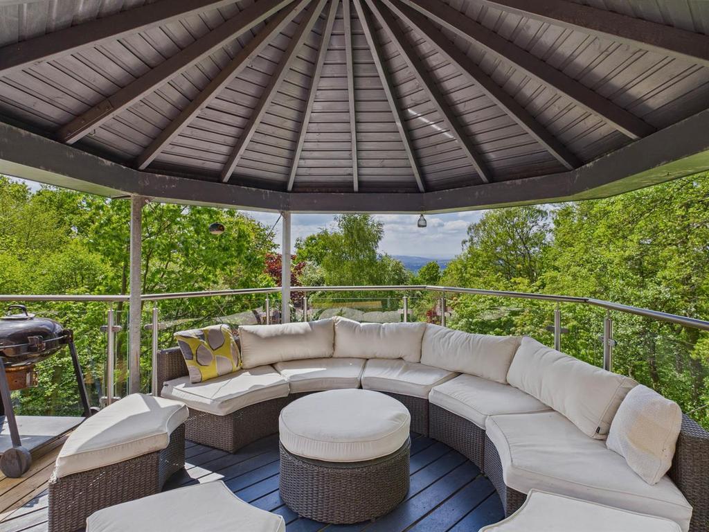 CAM02541 G0-PR0452-STILL009.jpg