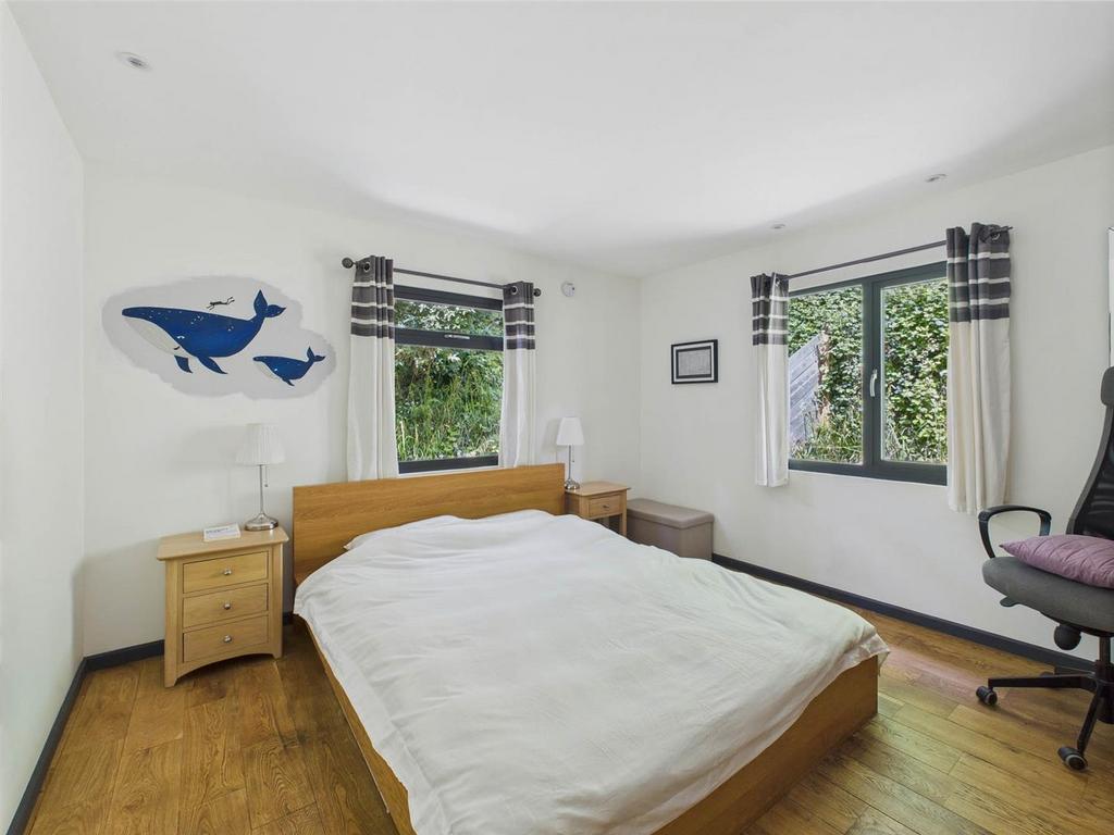 CAM02541 G0-PR0452-STILL030.jpg