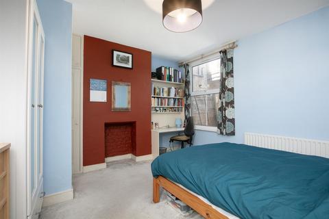 79 Bavent Road, London, SE5 9RZ