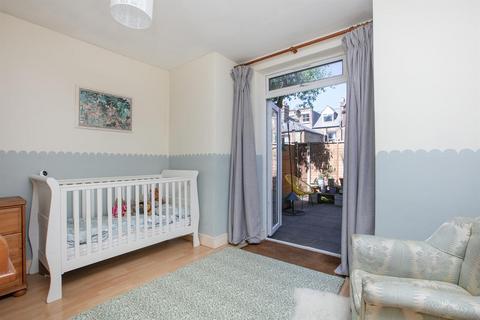 79 Bavent Road, London, SE5 9RZ