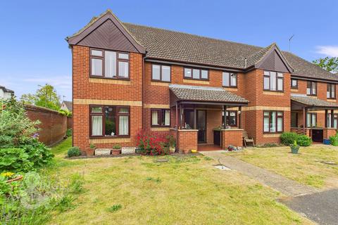 Parkside Court, Diss