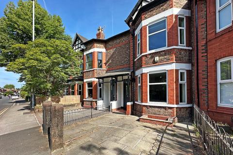 undefined, Hale Road, Hale