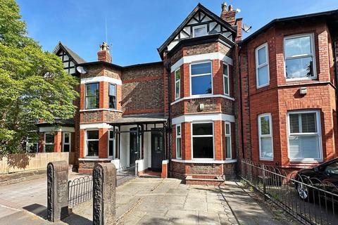 Hale Road, Hale